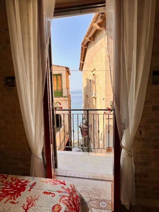 Ferienwohnung Brezza Marina Scilla Exterior foto