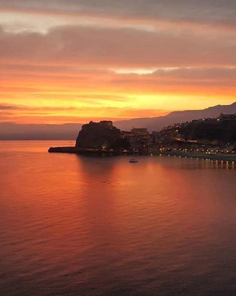 Ferienwohnung Brezza Marina Scilla Exterior foto